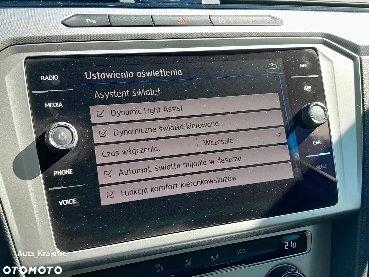 Volkswagen Passat 2.0 TDI BMT Comfortline DSG - 16