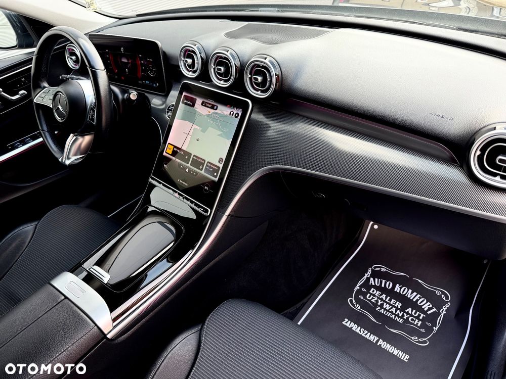 Mercedes-Benz Klasa C 220 d 9G-TRONIC Avantgarde - 32