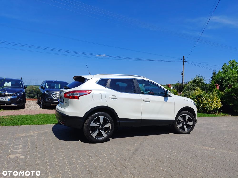 Nissan Qashqai 1.5 dCi N-Connecta - 27