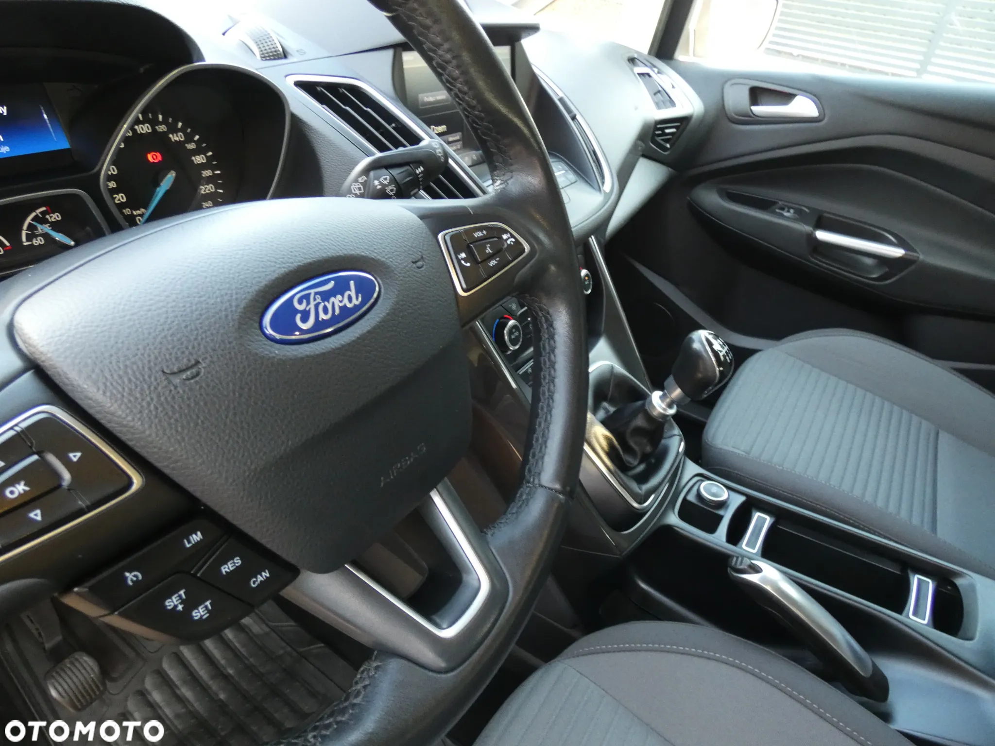 Ford C-MAX - 13