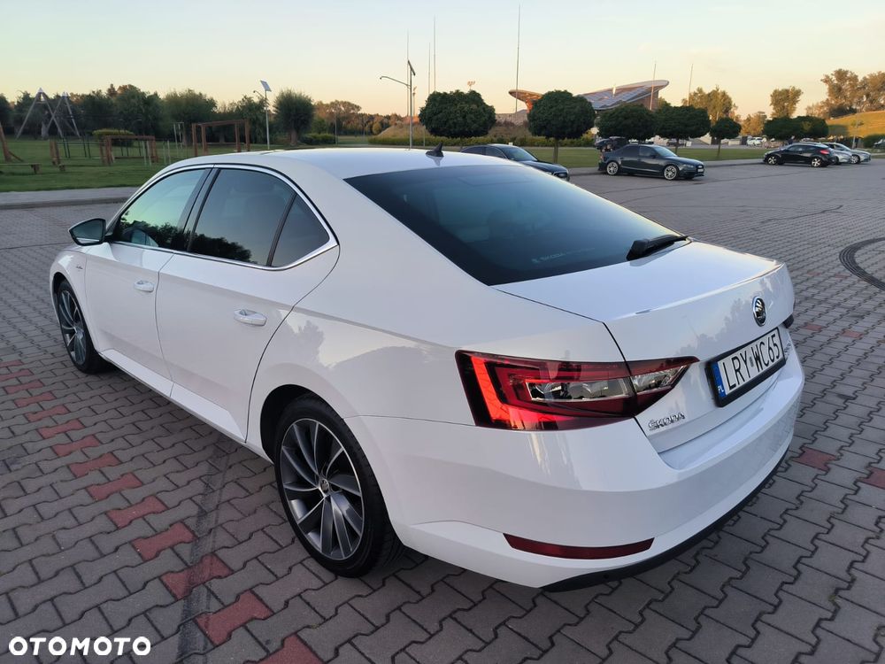 Skoda Superb 2.0 TDI 4x4 L&K DSG - 7