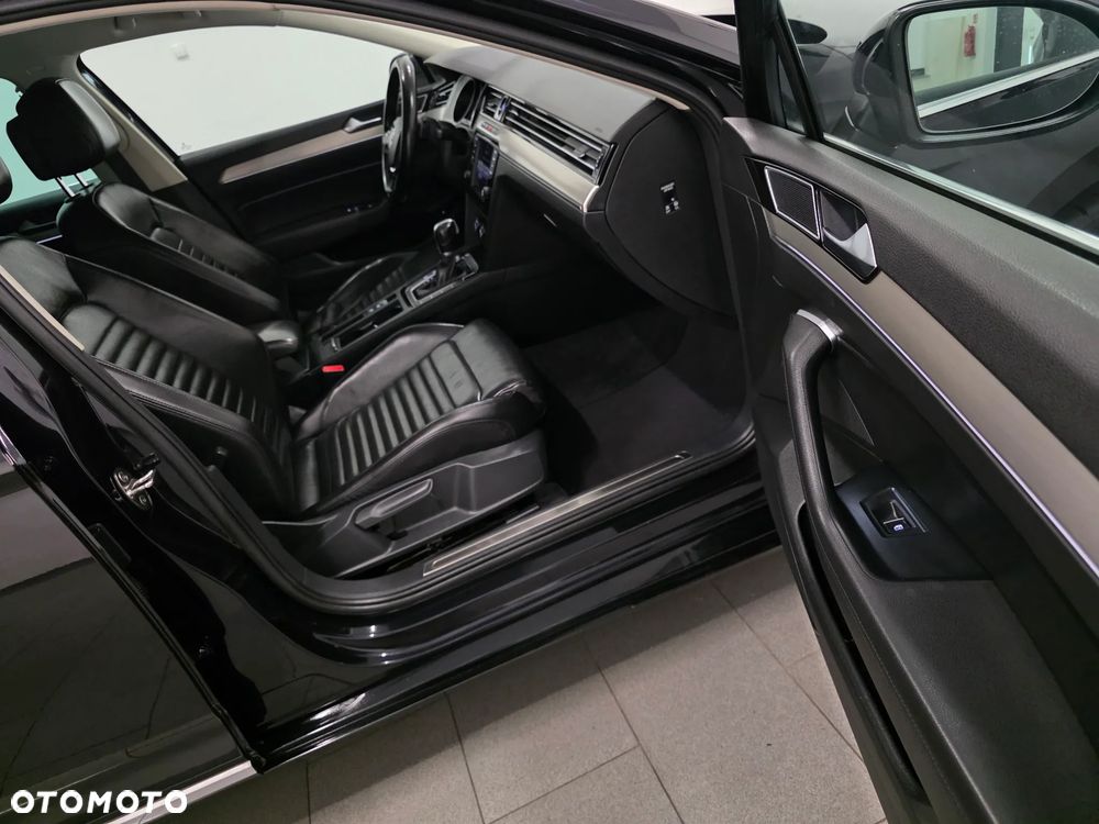 Volkswagen Passat 2.0 TDI BMT Highline DSG - 31