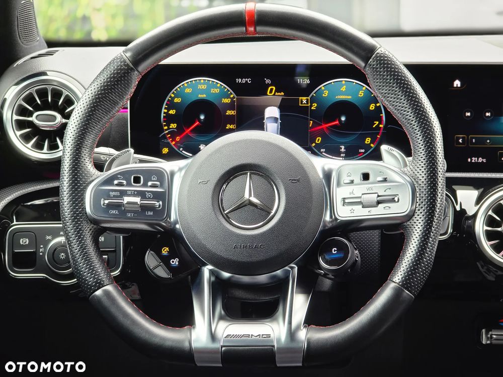 Mercedes-Benz Klasa A AMG 35 4Matic AMG Speedshift DCT 7G Edition 1 - 25