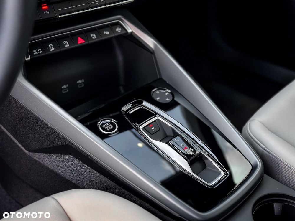 Audi A3 Sportback - 19
