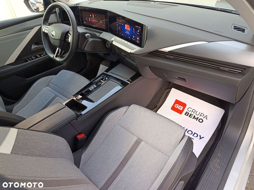 Opel Astra 1.2 T Elegance S&S - 17
