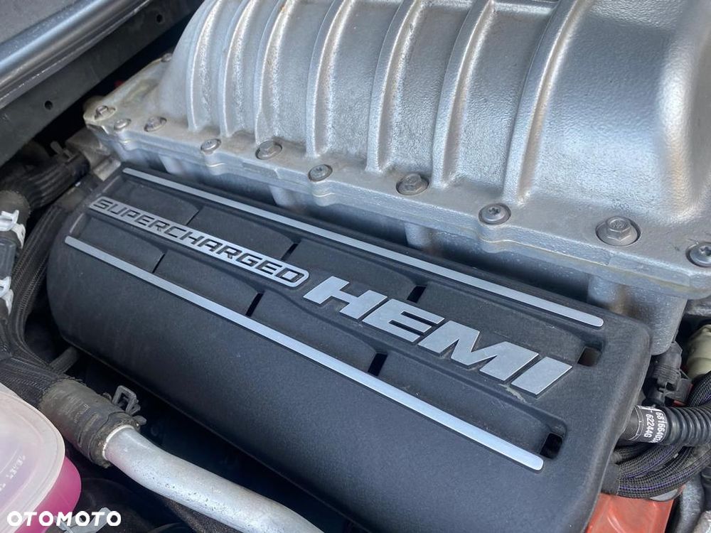 Dodge Challenger 6.2 Hellcat Widebody - 21