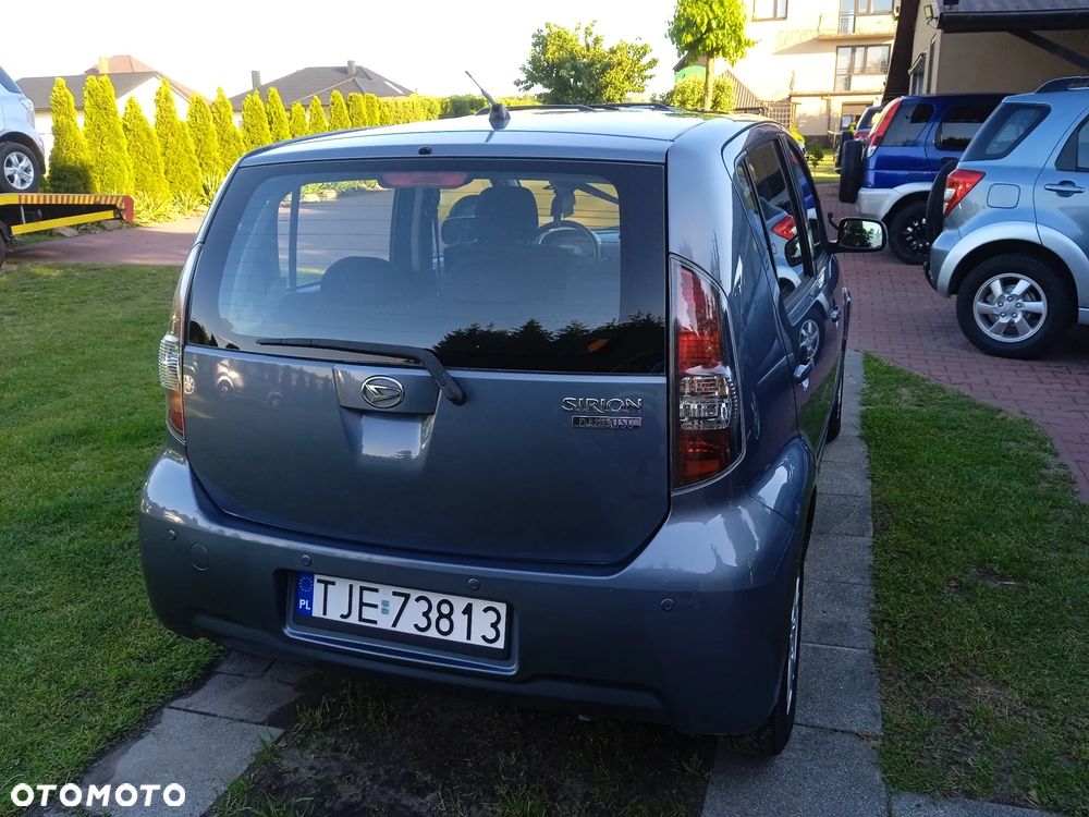 Daihatsu Sirion 1.3 - 5