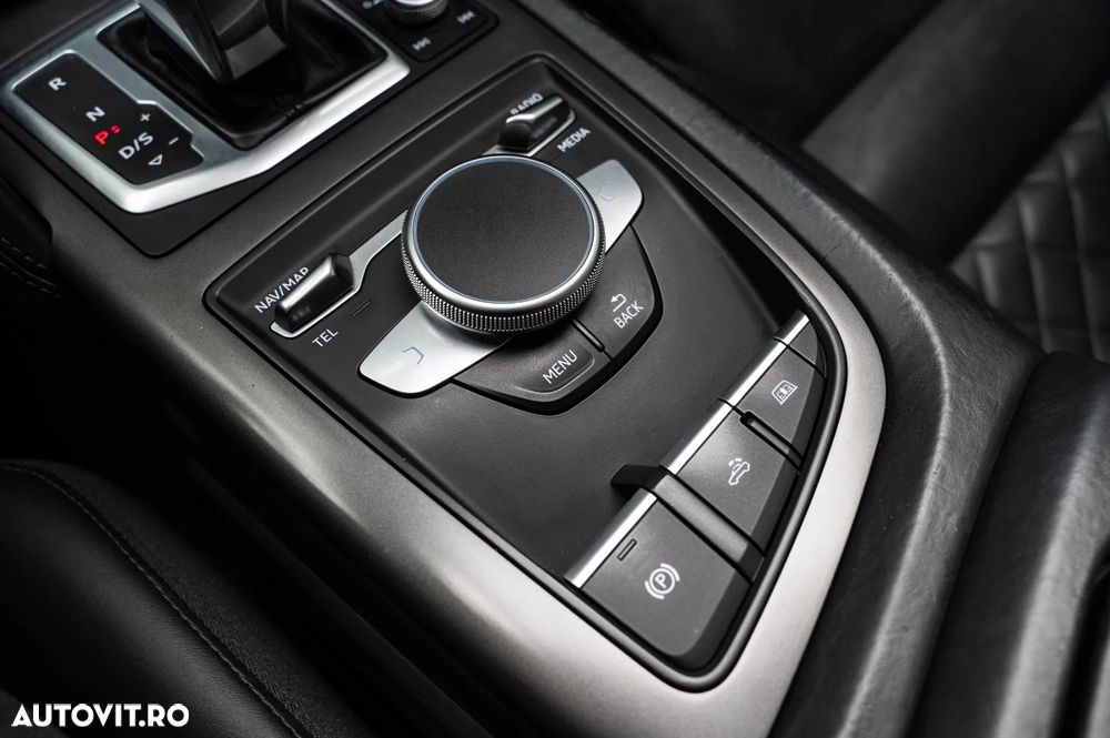 Audi R8 V10 5.2 FSI quattro S tronic - 15