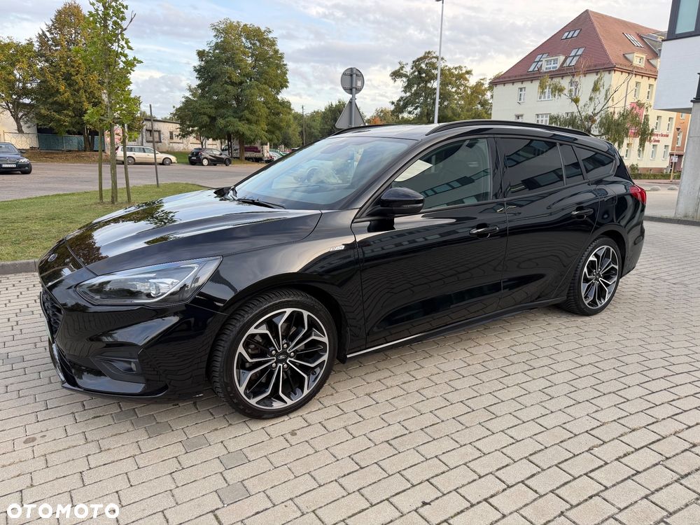 Ford Focus 1.0 EcoBoost Hybrid ST-LINE X - 14