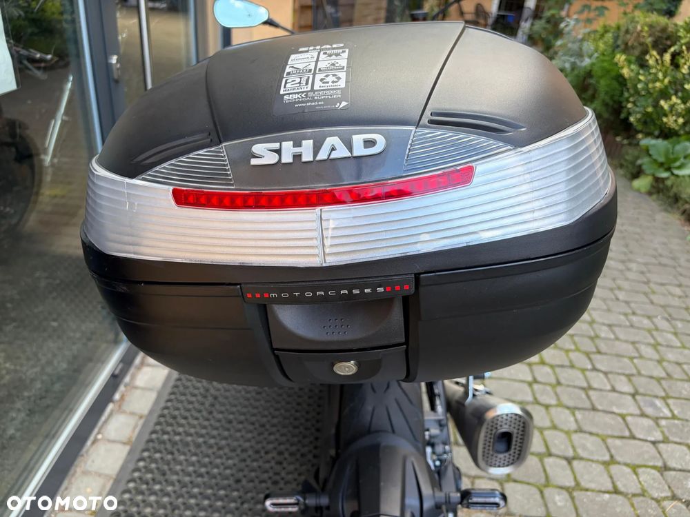 VOGE 500AC - 8