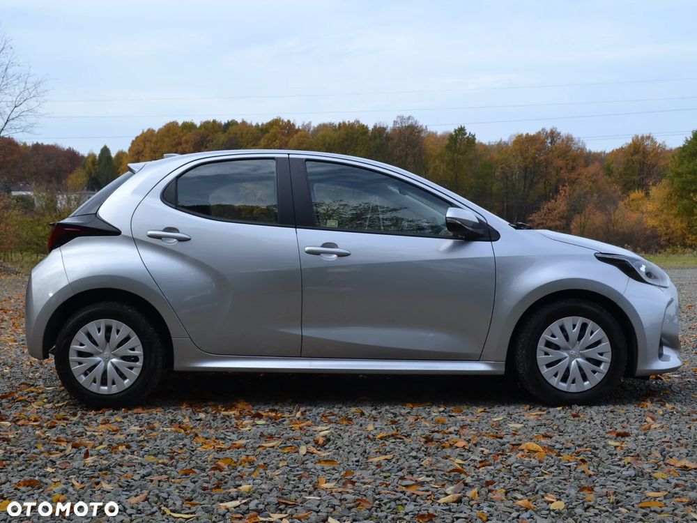 Toyota Yaris - 7