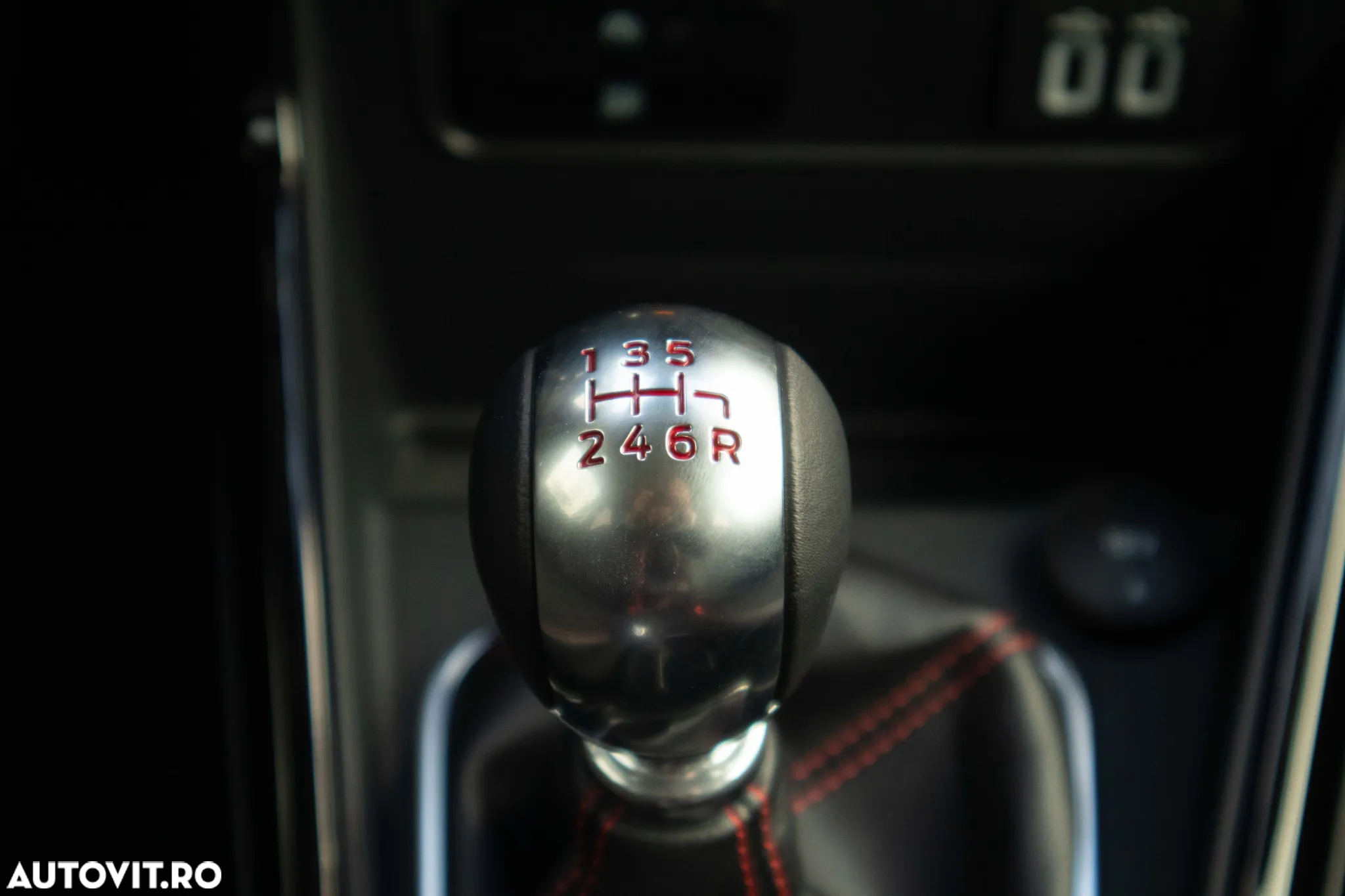 Ford EcoSport - 34