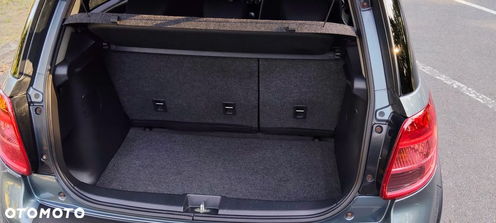 Suzuki SX4 1.6 VVT 4x2 Comfort Dance - 12