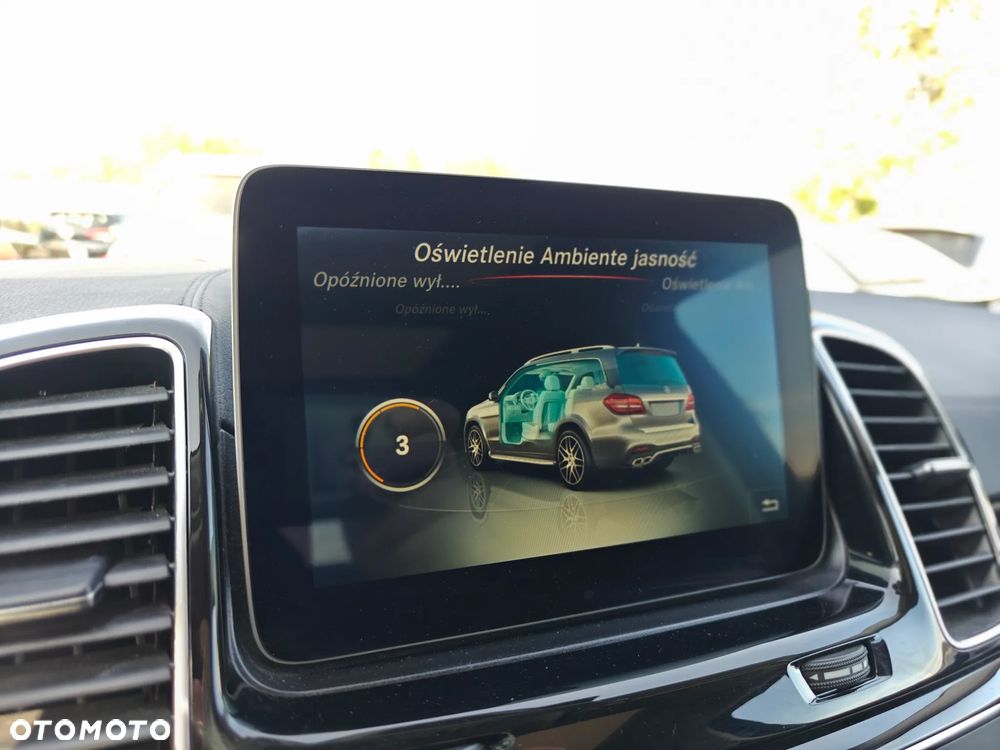 Mercedes-Benz GLS 500 4-Matic - 33