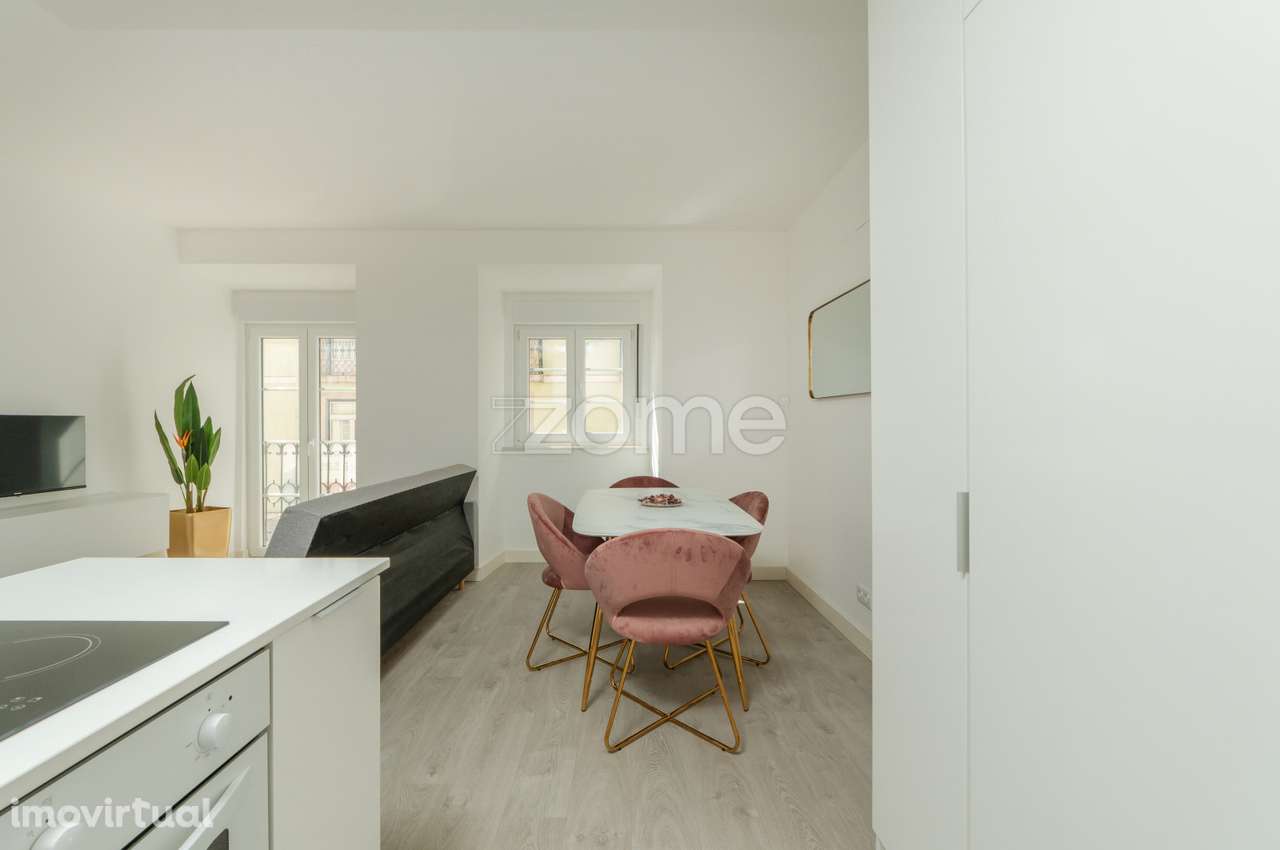 Apartamento T2 em Alfama/Santa Apolónia - Grande imagem: 5/28