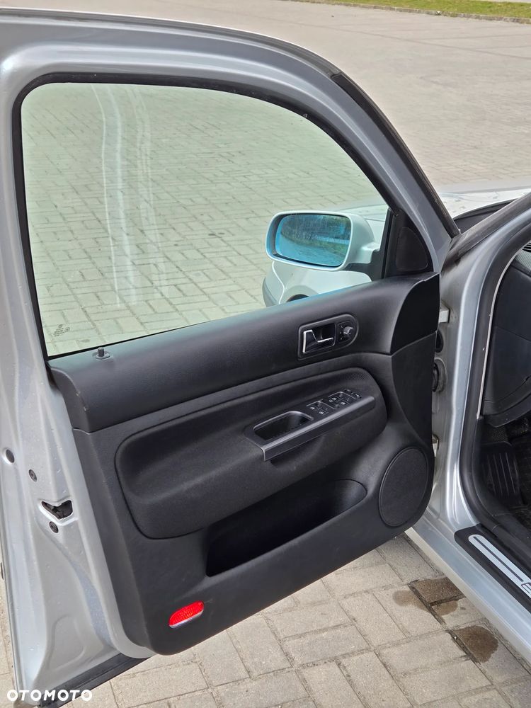 Volkswagen Bora 2.0 - 18