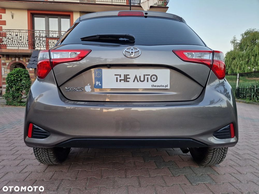 Toyota Yaris 1.5 Premium - 6