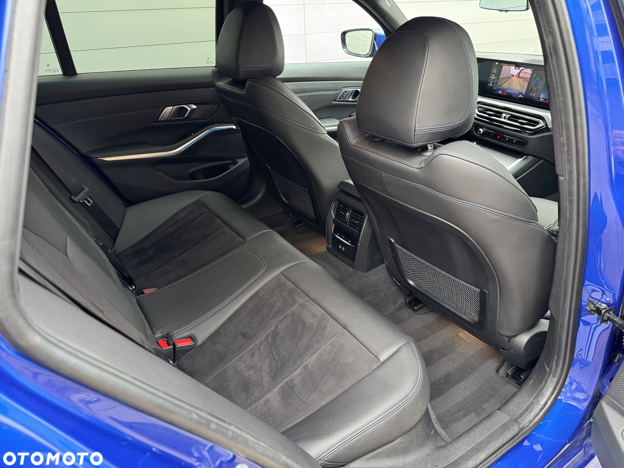 BMW Seria 3 320d Touring xDrive M Sport - 33