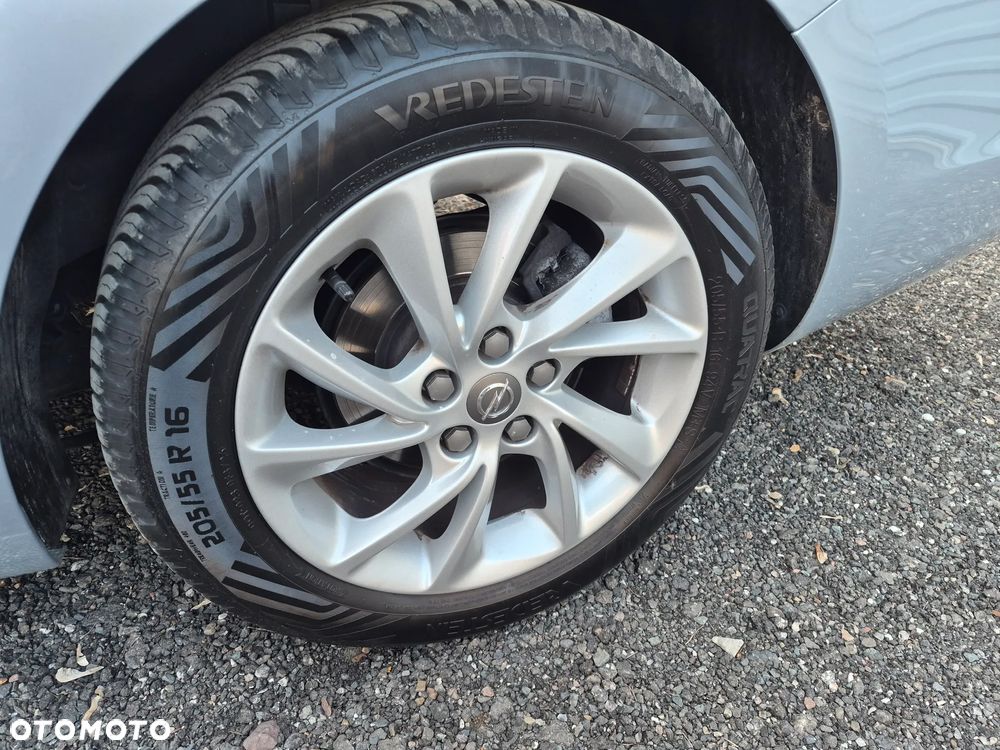 Opel Astra 1.4 Turbo Start/Stop Automatik Business - 26