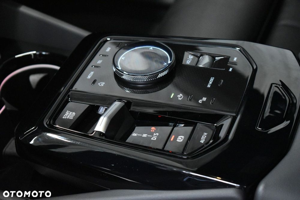 BMW Seria 5 - 23