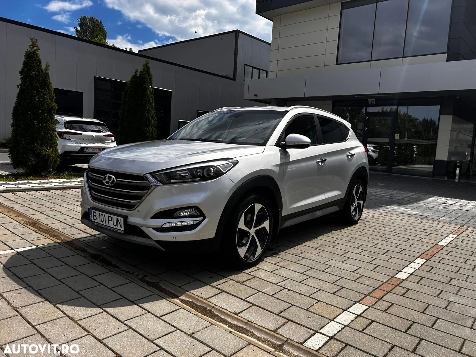 Hyundai Tucson 2.0 CRDI 4WD 6AT Premium+ - 1