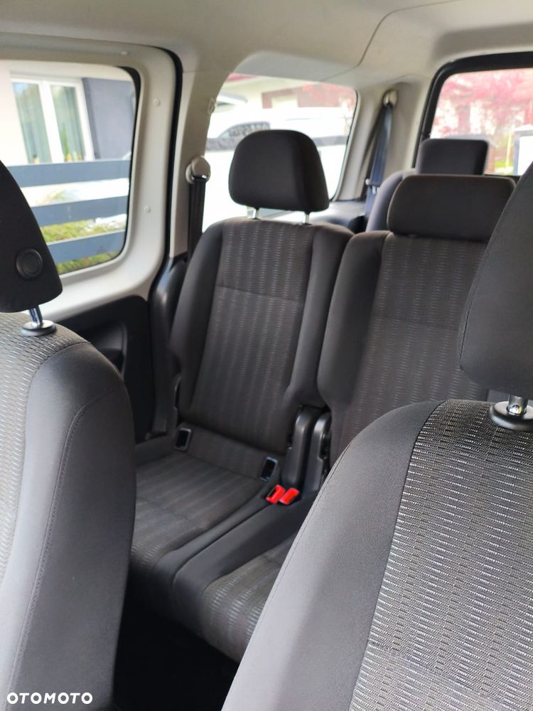 Volkswagen Caddy 2.0 (7-Si.) Maxi Family - 9
