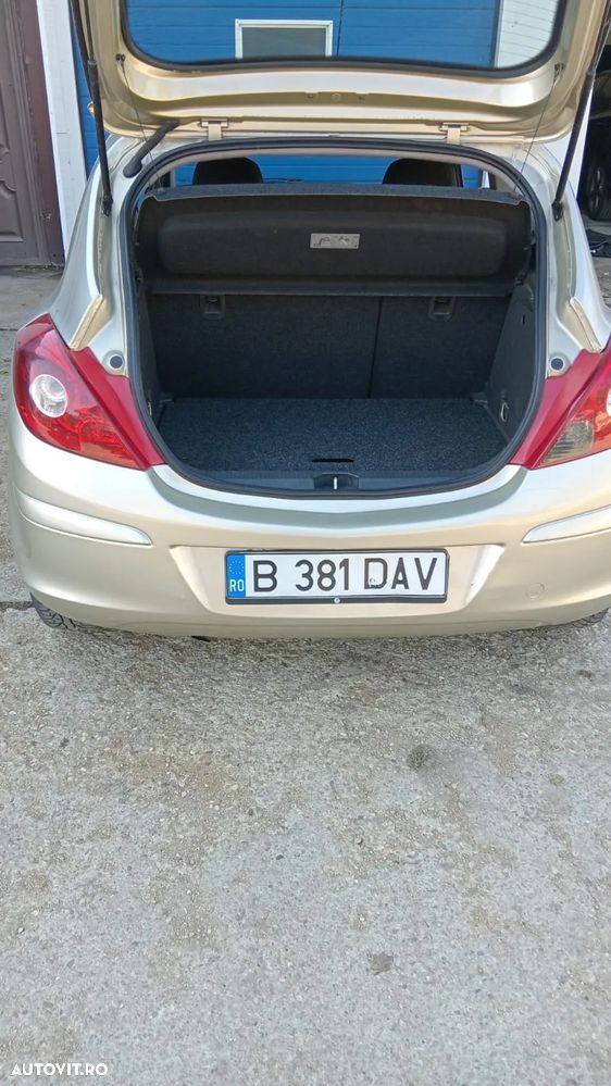 Opel Corsa 1.3 CDTI Essentia - 9