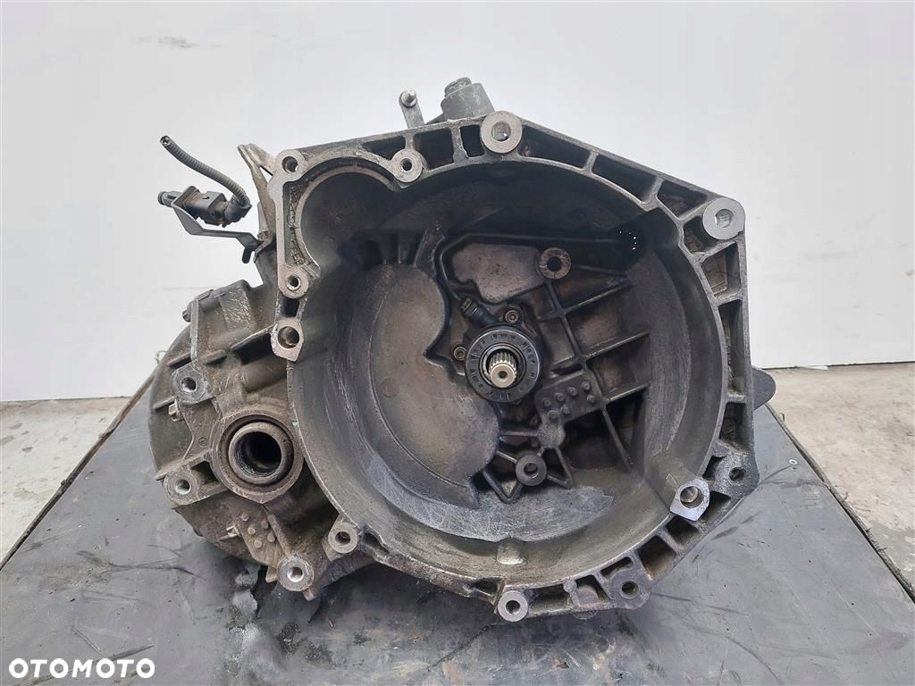 Skrzynia biegów Manualna 6-biegowa Opel Astra H III 1.9CDTI 120KM KOD:MZ4 - 6
