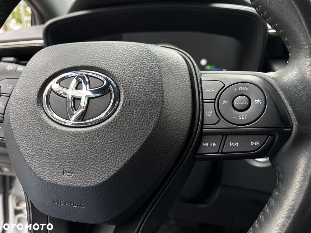 Toyota Corolla - 28