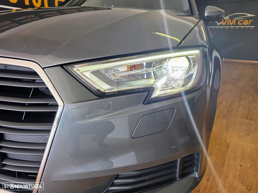 Audi A3 Sportback 1.6 TDI Design - 19