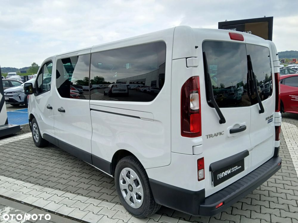 Renault Trafic 2.0 dCi - 4