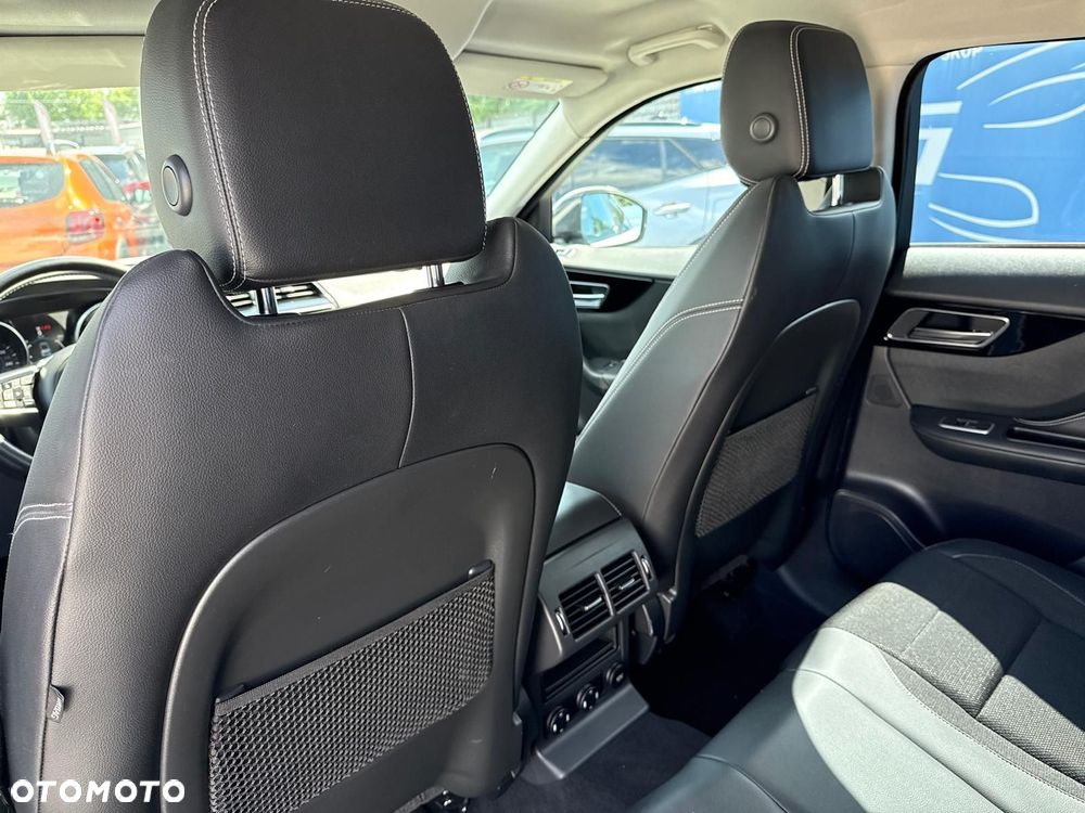 Jaguar F-Pace 20d AWD R-Sport - 14