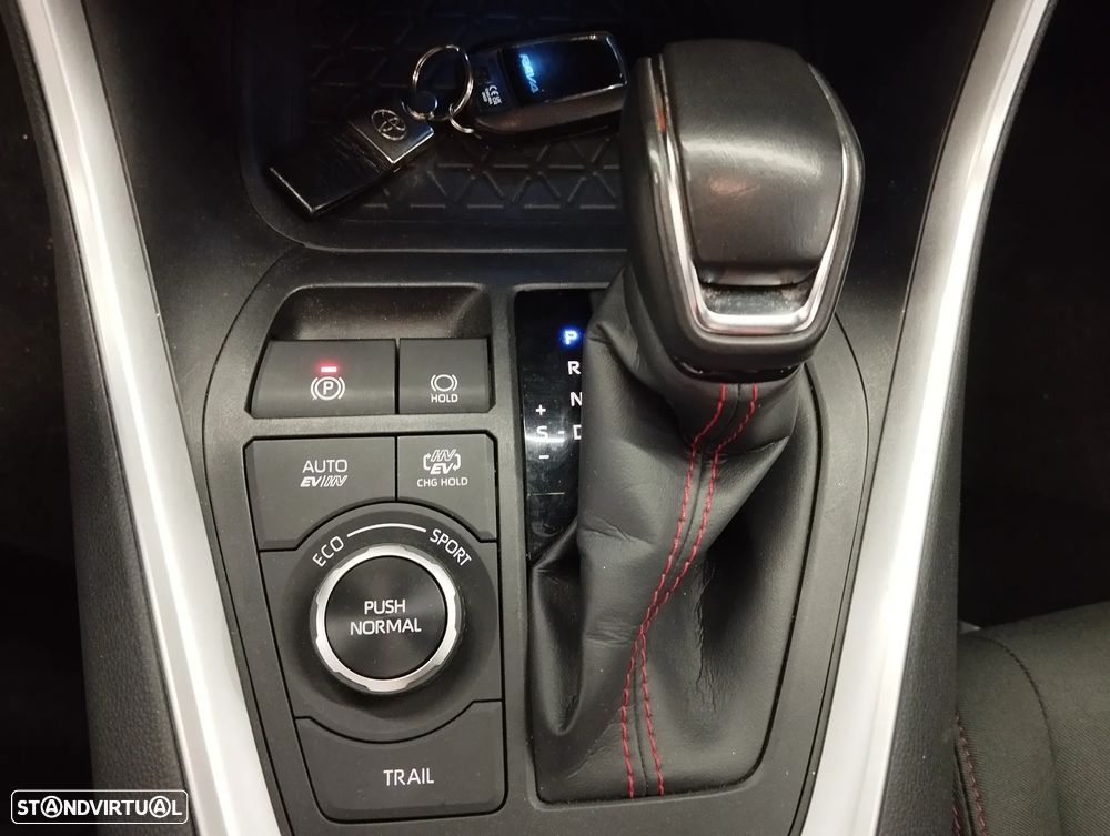 Toyota RAV4 2.5 HDF Plug-in Comfort AWD-i - 35