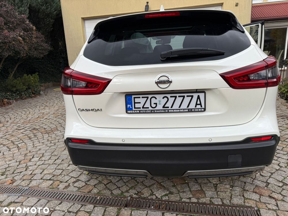 Nissan Qashqai 1.3 DIG-T N-Connecta - 2