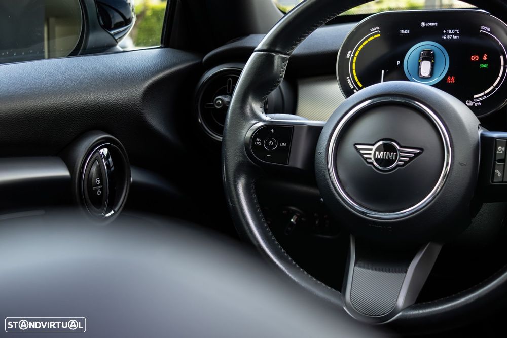 MINI 3 Portas Cooper E Classic S - 19