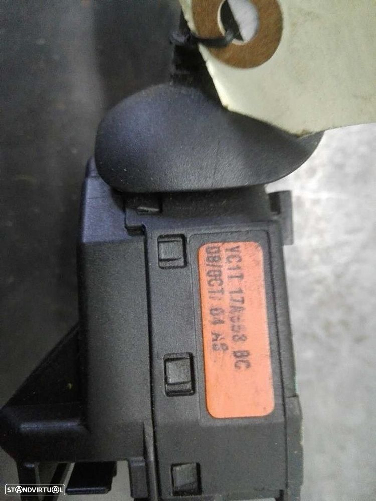 COMANDO LIMPA-VIDROS FORD TRANSIT CONNECT 2005 -2T1T13335AB - 2