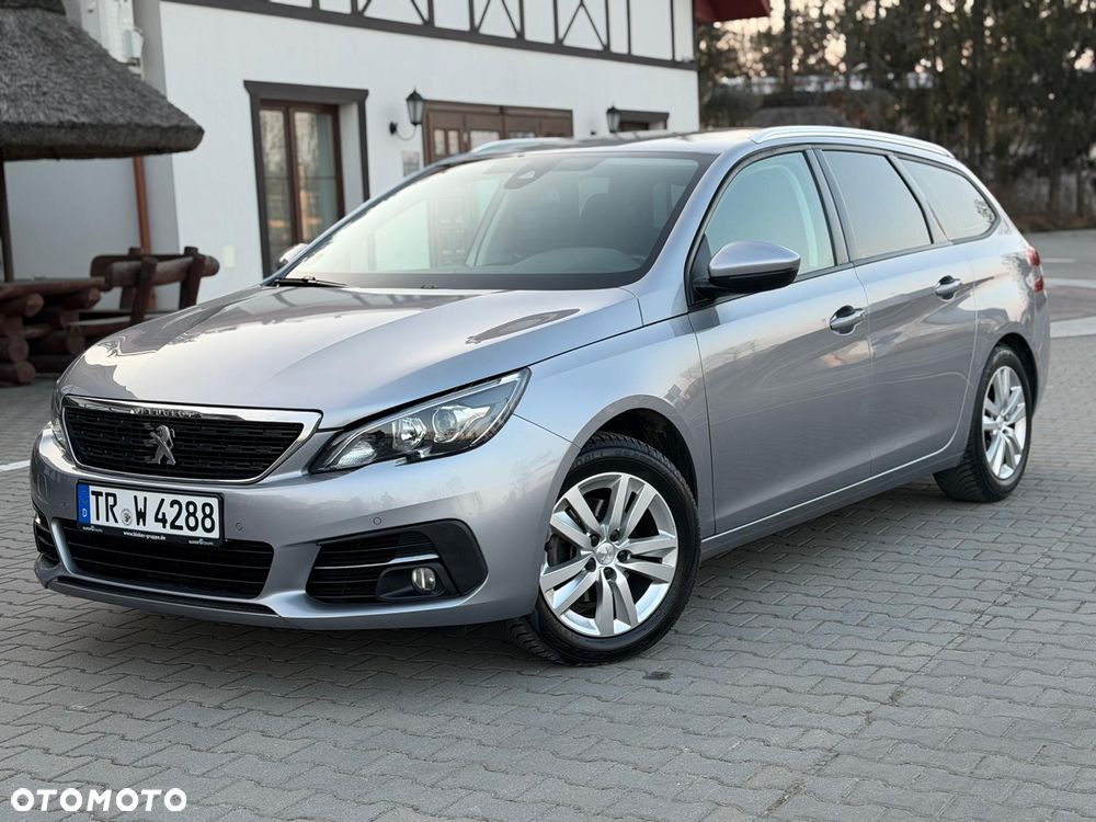 Peugeot 308 BlueHDi 130 EAT8 Stop & Start Allure - 4