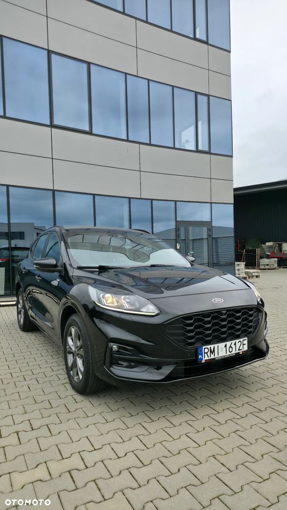 Ford Kuga - 1