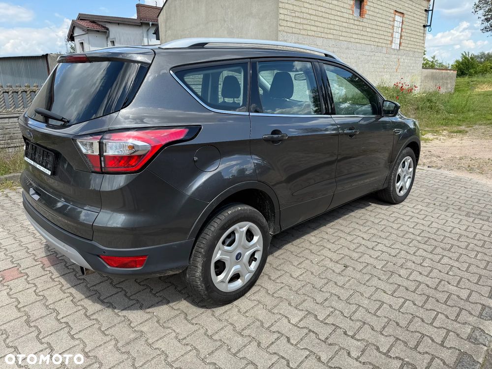 Ford Kuga 1.5 EcoBoost 2x4 Trend - 6