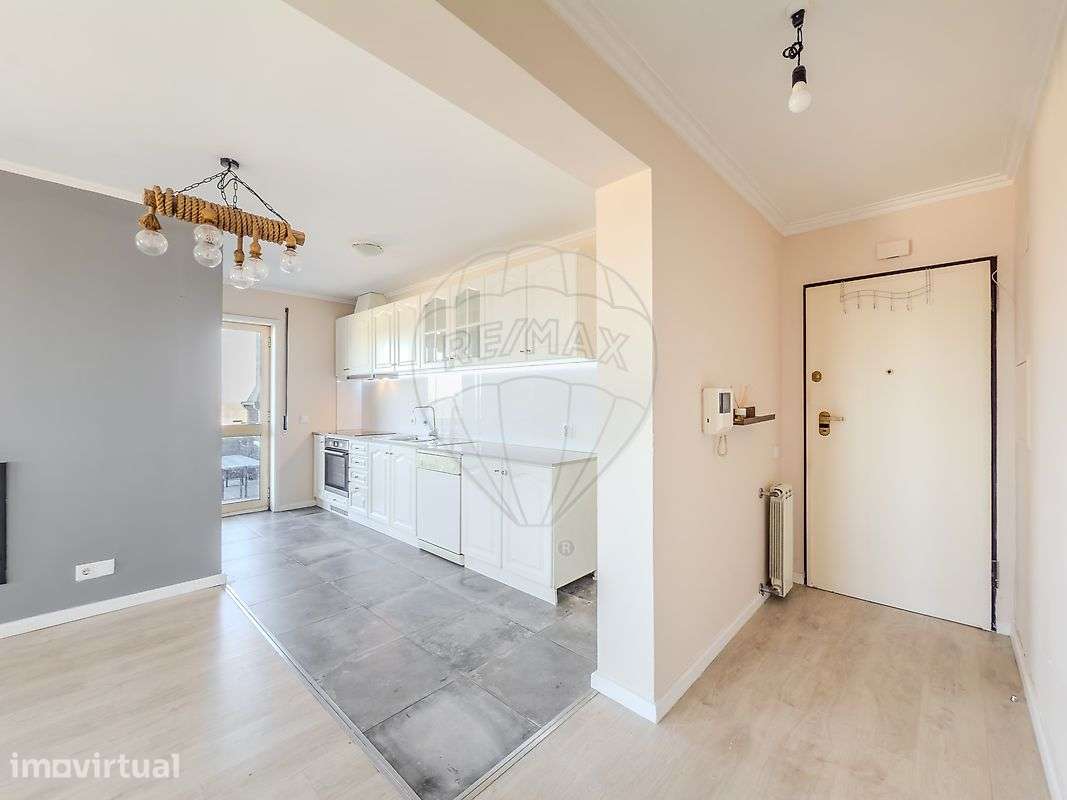 Apartamento T2 para arrendamento - Grande imagem: 2/27