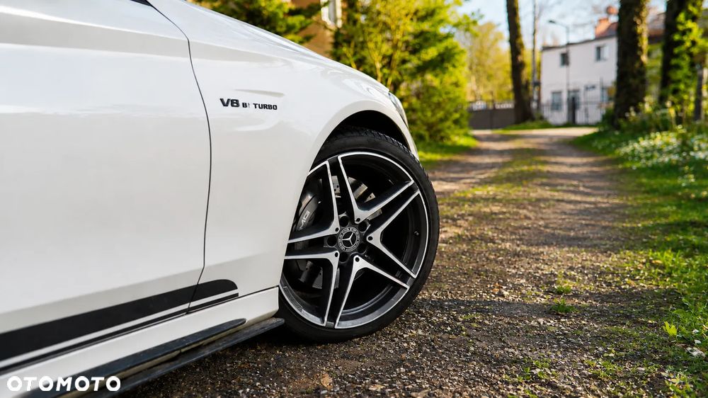 Mercedes-Benz Klasa C AMG 63 S - 23