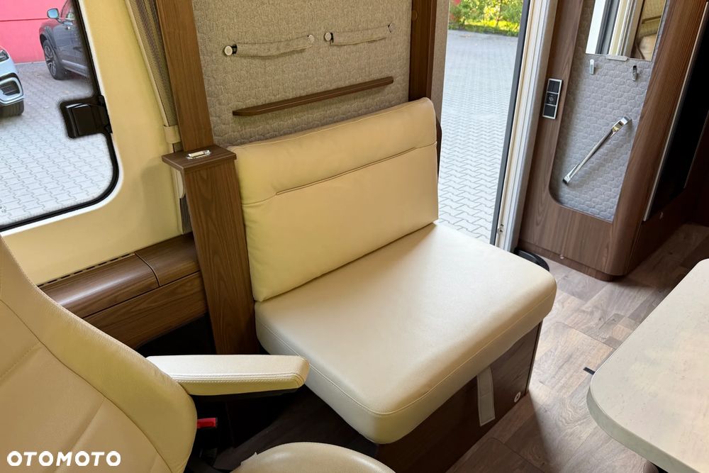 Hymer-Eriba BML 880 - 13