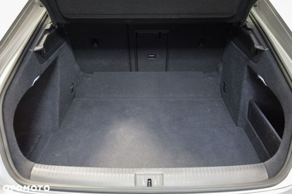 Volkswagen Arteon 2.0 TSI R-Line DSG - 27