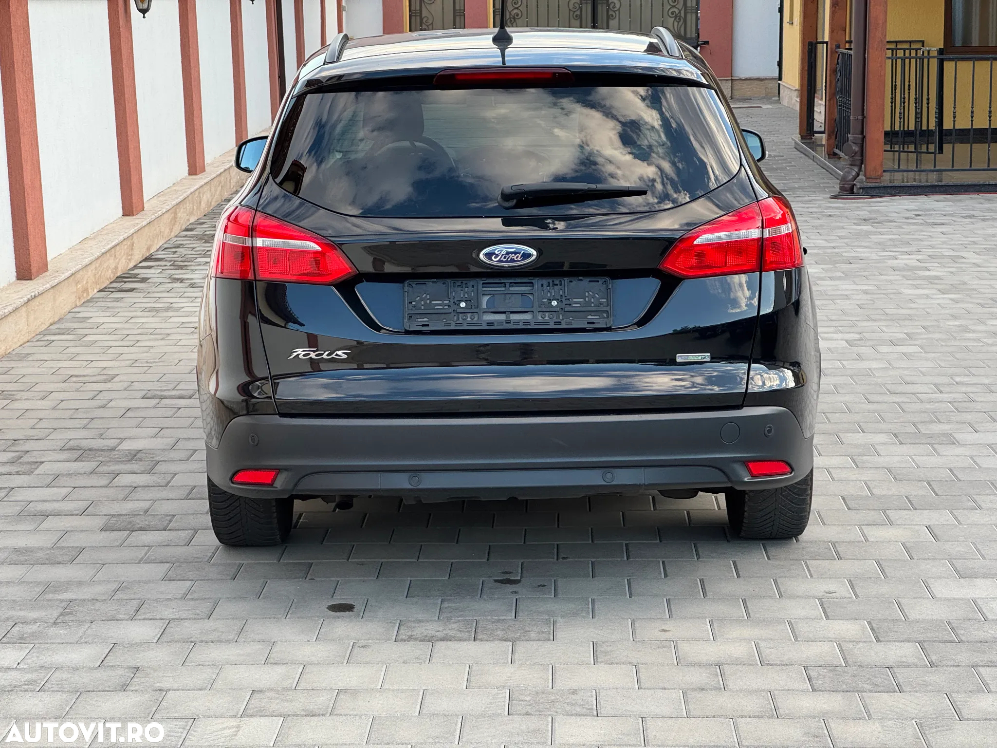 Ford Focus 1.0 EcoBoost 6MT MHEV Active - 10
