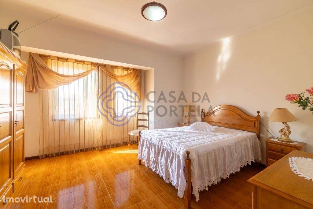 Apartamento T2+1 com varanda em Matosinhos Sul | Excelente localização - Grande imagem: 3/26