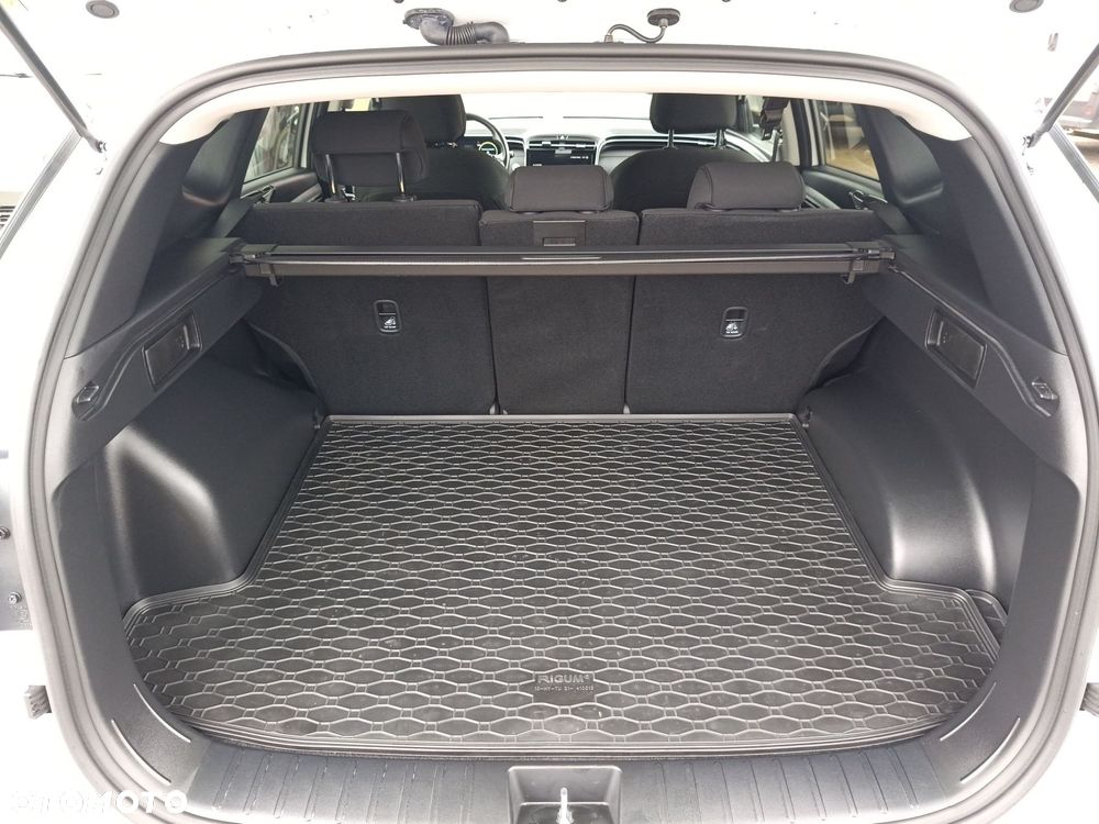 Hyundai Tucson 1.6 T-GDi Executive 2WD - 16