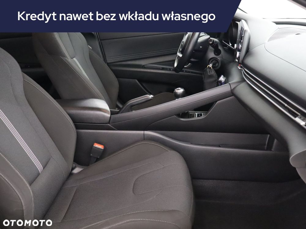 Hyundai Elantra - 11