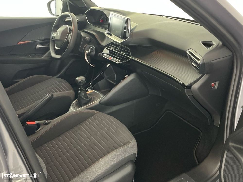 Peugeot 2008 1.2 PureTech Active - 20