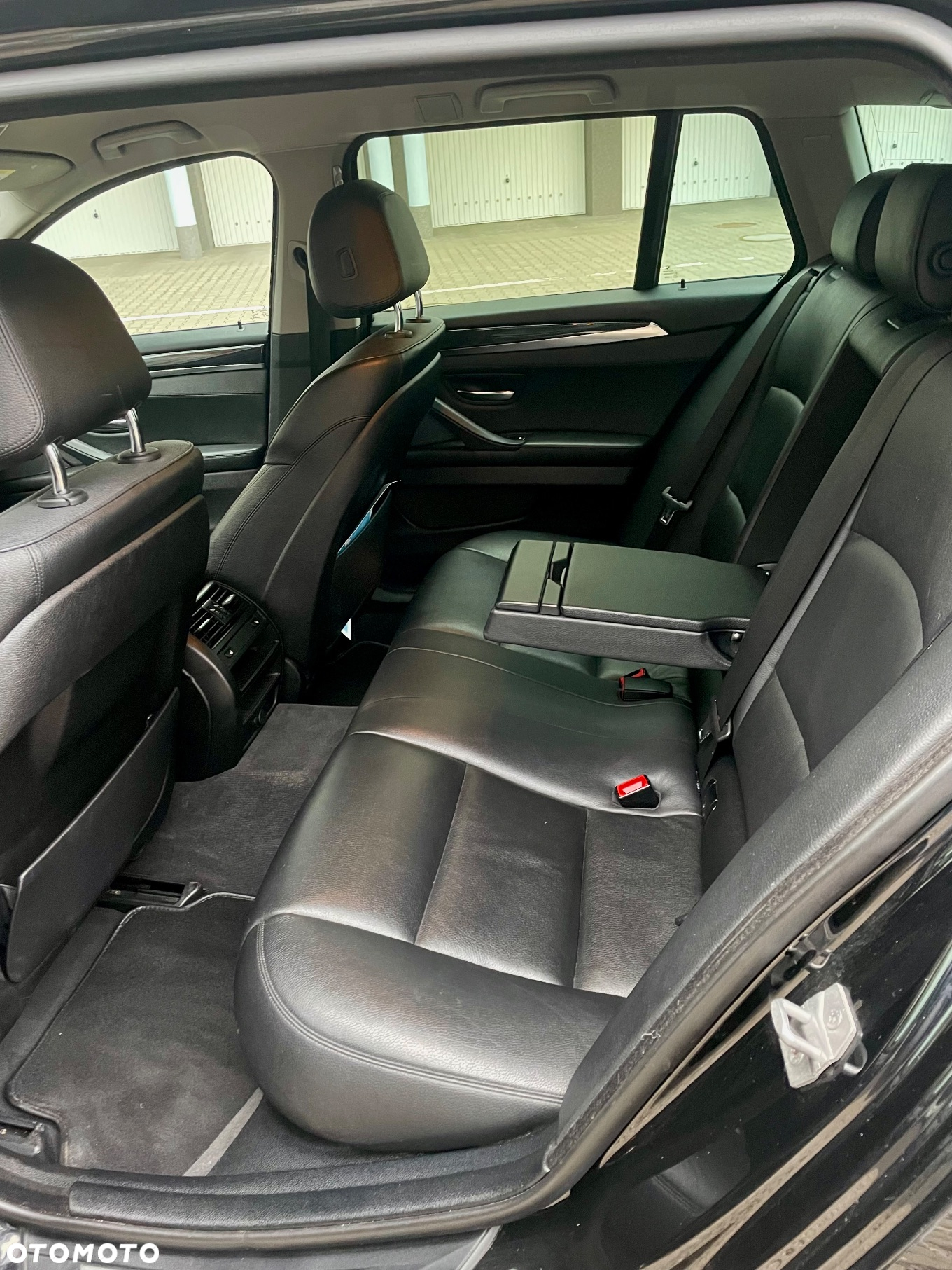 BMW Seria 5 520d Luxury Line - 23