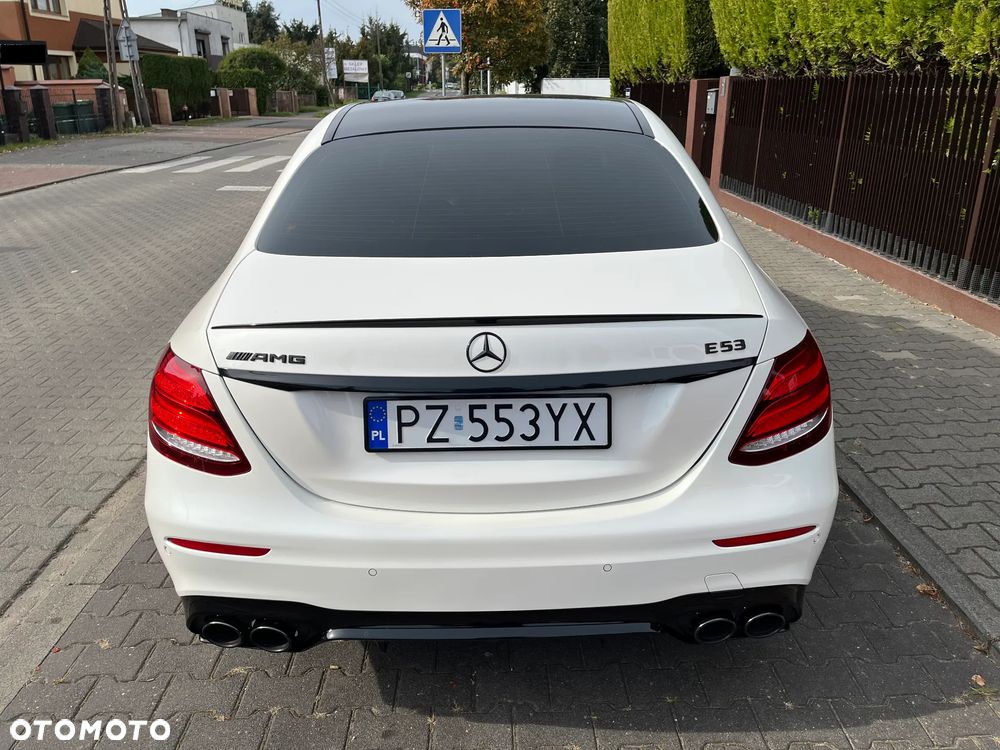 Mercedes-Benz Klasa E AMG 53 4-Matic+ - 2